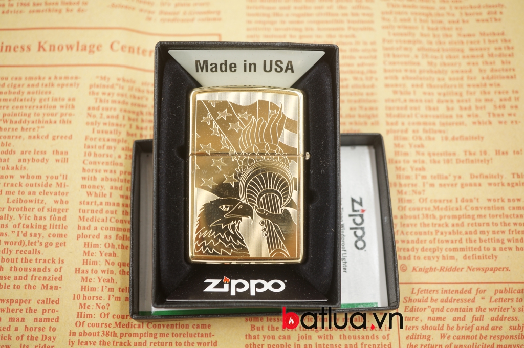 Zippo chính hãng đồng vàng khắc 2 mặt cờ mỹ