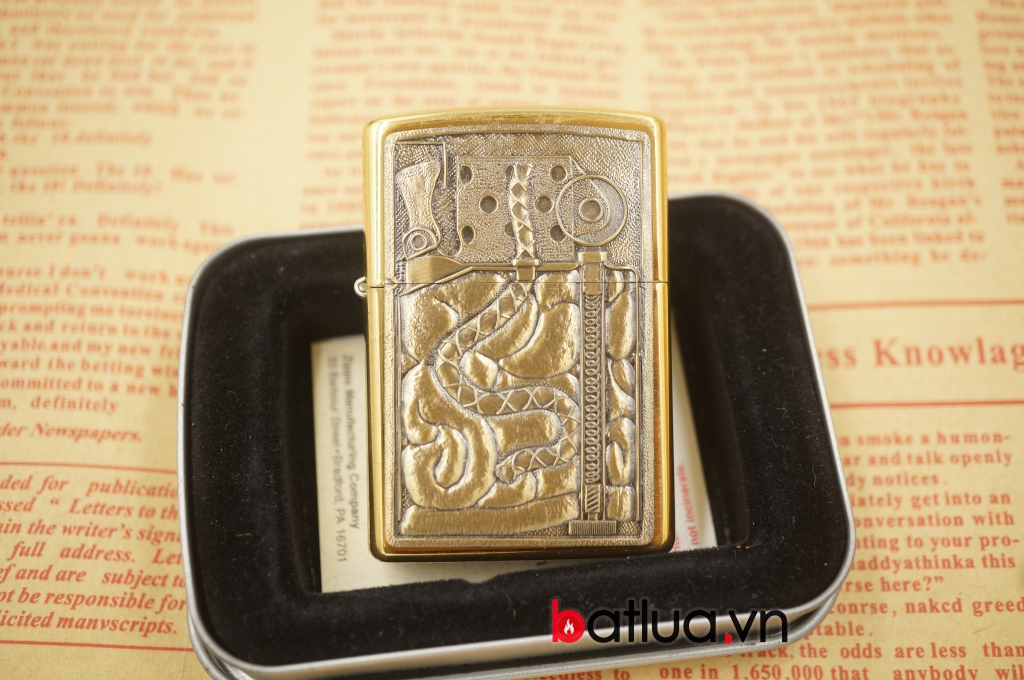 Zippo Cổ Số La Mã Brass Nôi Hình Ai Cập sản xuất năm XV, XVI