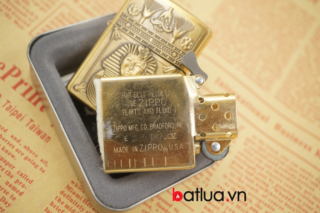 Zippo Cổ Số La Mã Brass Nôi Hình Ai Cập sản xuất năm XV, XVI