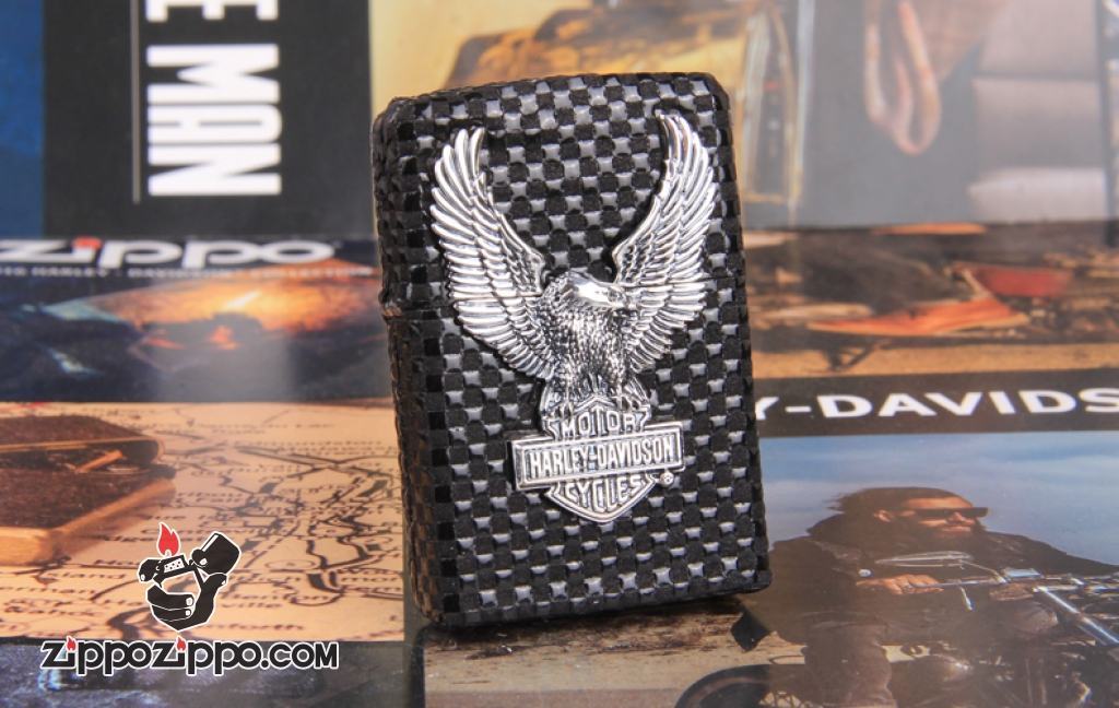 Zippo Chính Hãng Màu Đen Caro Huy Hiệu Chim Ưng Harley Davidson