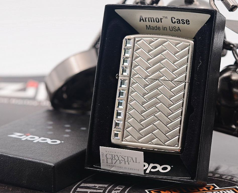 Zippo Chính Hãng Phiên Bản Hàn Quốc Trạm Khắc Vát Chéo Đính Đá