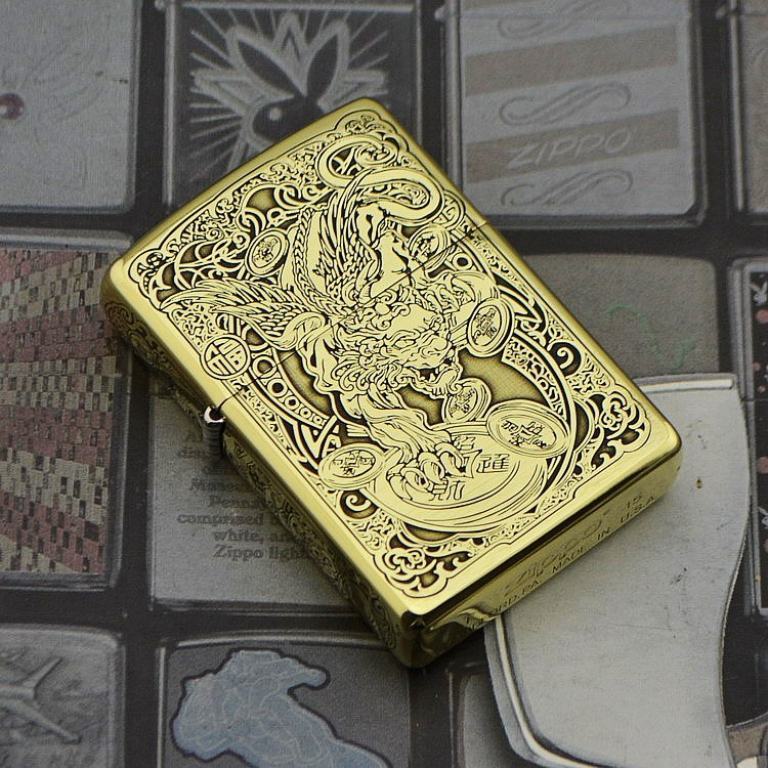 Zippo Chính Hãng Đồng Khắc Hình Tỳ Hưu Cùng Hoa Văn Đồng Xu