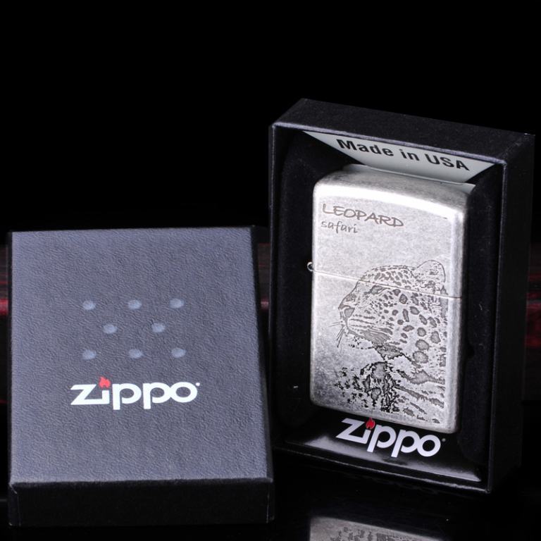 Zippo Chính Hãng Bạc Cổ Hình Con Báo Leopard