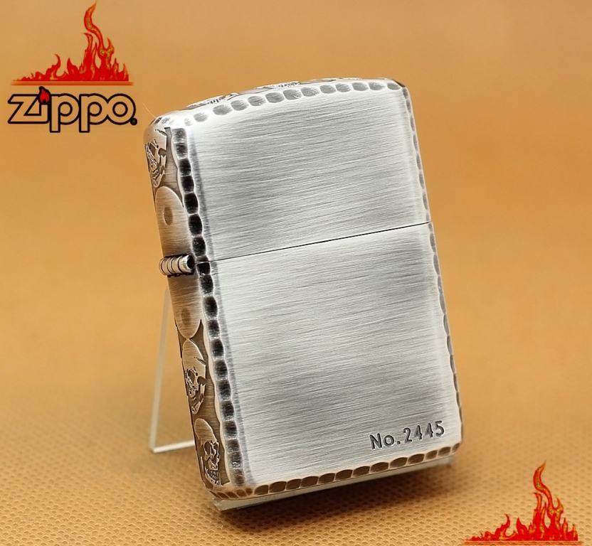 Zippo Chính Hãng Màu Bạc Khắc Đầu Lâu Quanh Viền Vỏ Dày Armor Giới Hạn