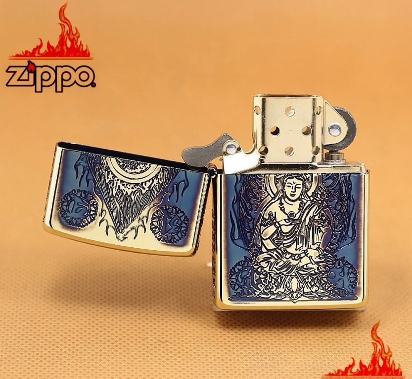 Zippo Chính Hãng Màu Vàng Đốt Khắc Hình Phật Cùng Tâm Kinh