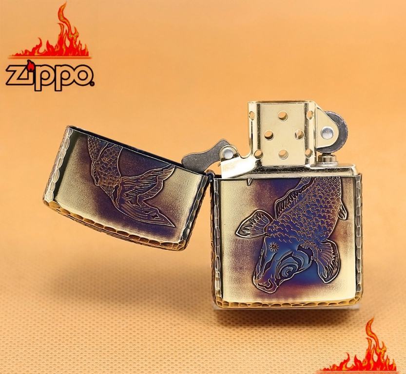 Zippo Chính Hãng Màu Vàng Đốt Khắc Cá Chép Cùng Hoa Văn Arab Vỏ Dày Armor