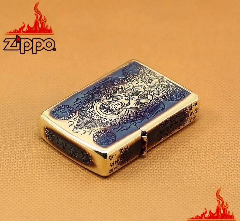 Zippo Chính Hãng Màu Vàng Đốt Khắc Hình Phật Cùng Tâm Kinh