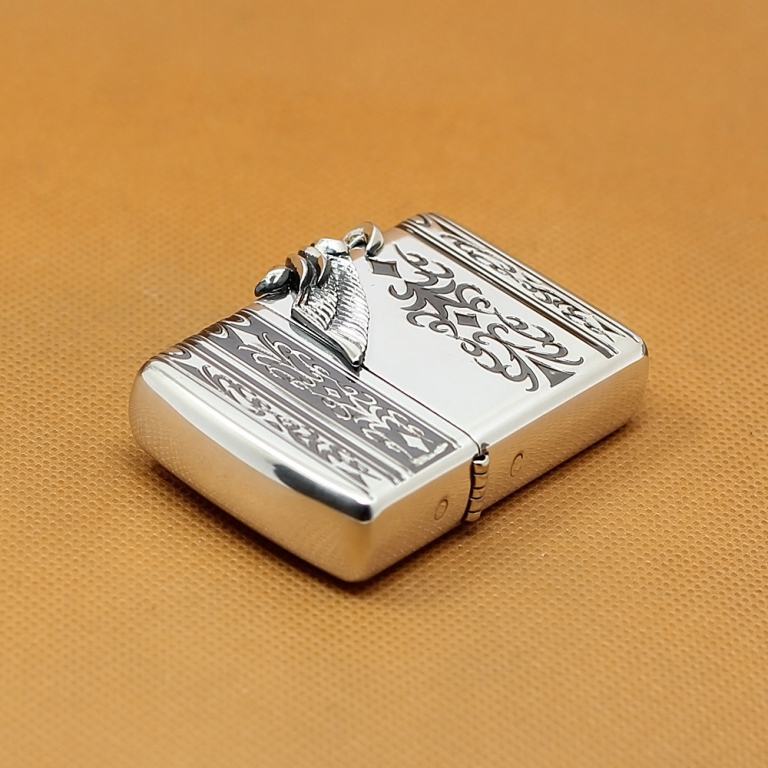 Bật lửa Zippo phiên bản Lord of the Rings Legends Ngọc Xanh