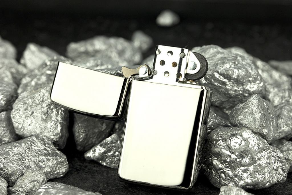 Zippo Chính Hãng Màu Đen Bóng Bản Hẹp