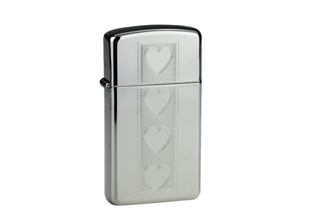 Zippo Chính Hãng Khắc Hình 4 Trái Tim Bản Slim