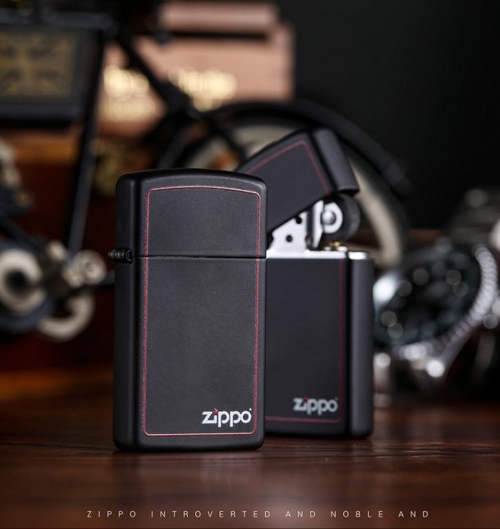 Zippo Chính Hãng Sơn Đen Viền Đỏ Bản Hẹp