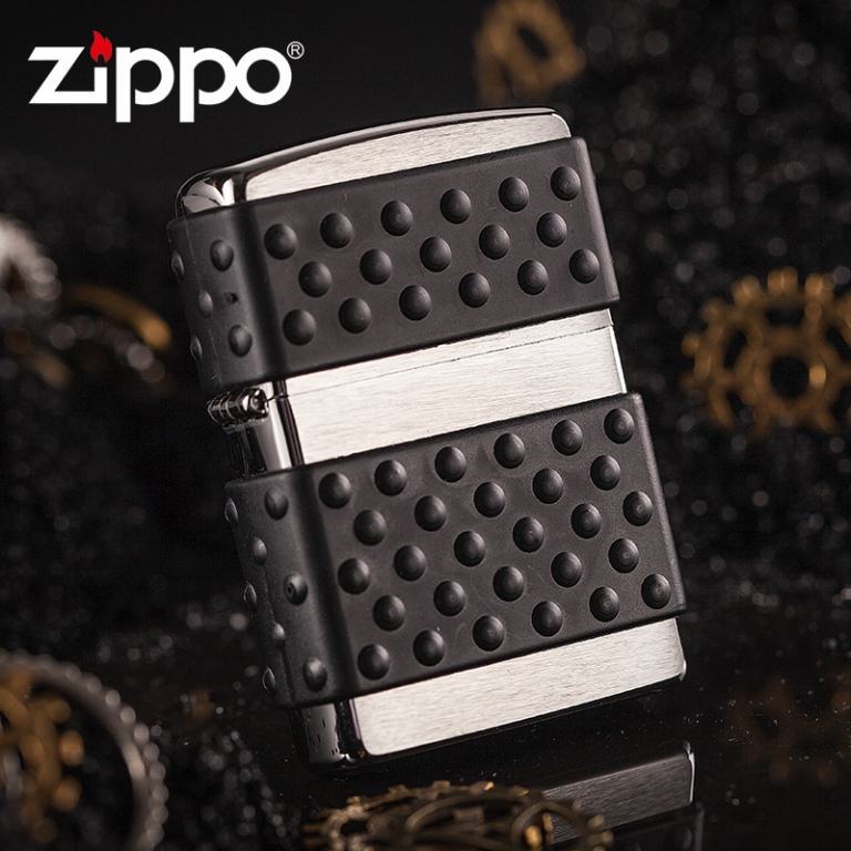 Zippo Chính Hãng Bạc Có Lớp Bảo Vệ Ngoài