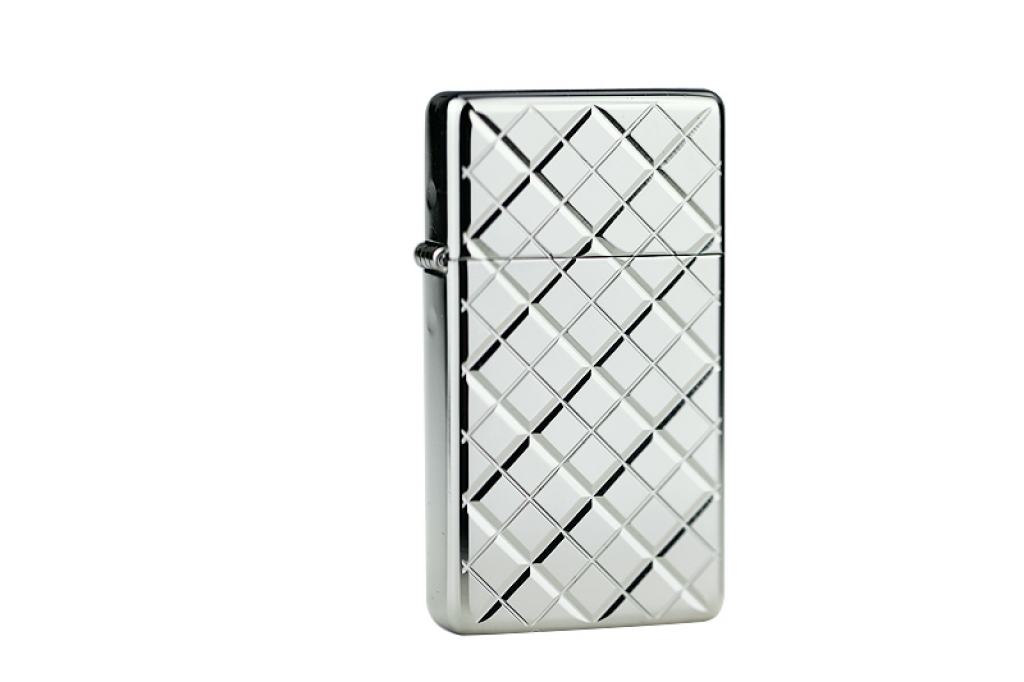 Zippo Chính Hãng Kẻ Caro Chéo Vỏ Dày bản Slim