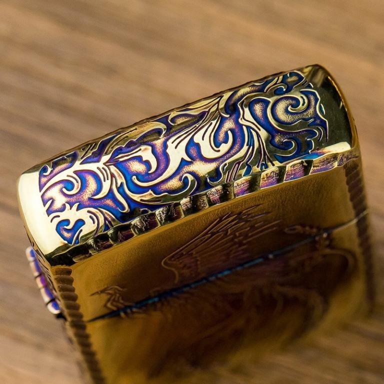 Zippo Chính Hãng Màu Vàng Đốt Khắc Phượng Hoàng Cùng Hoa Văn Arab Vỏ Dày Armor