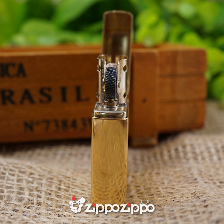 bật lửa zippo đồng khắc cá chép