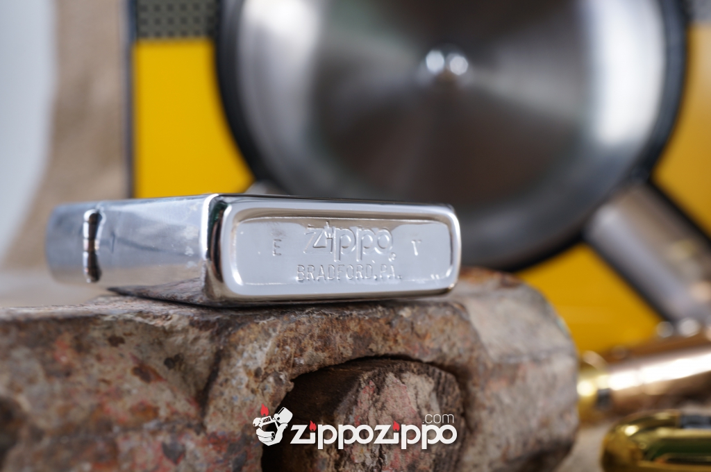 zippo tổng thông V