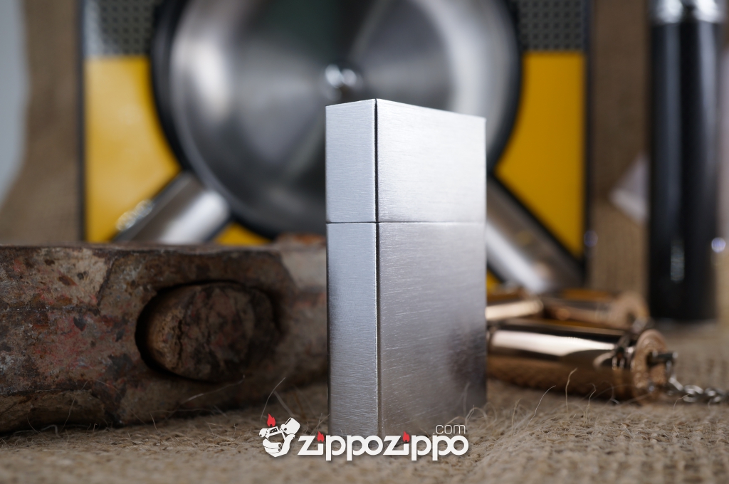 Zippo 1932 rep trắng