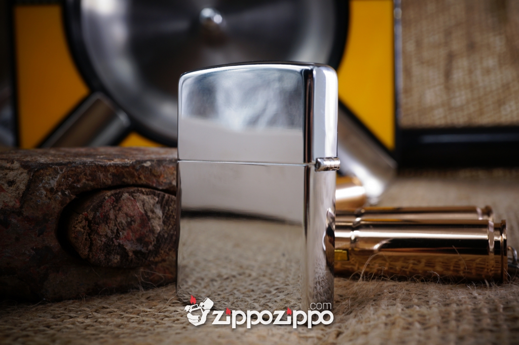 zippo tổng thông V