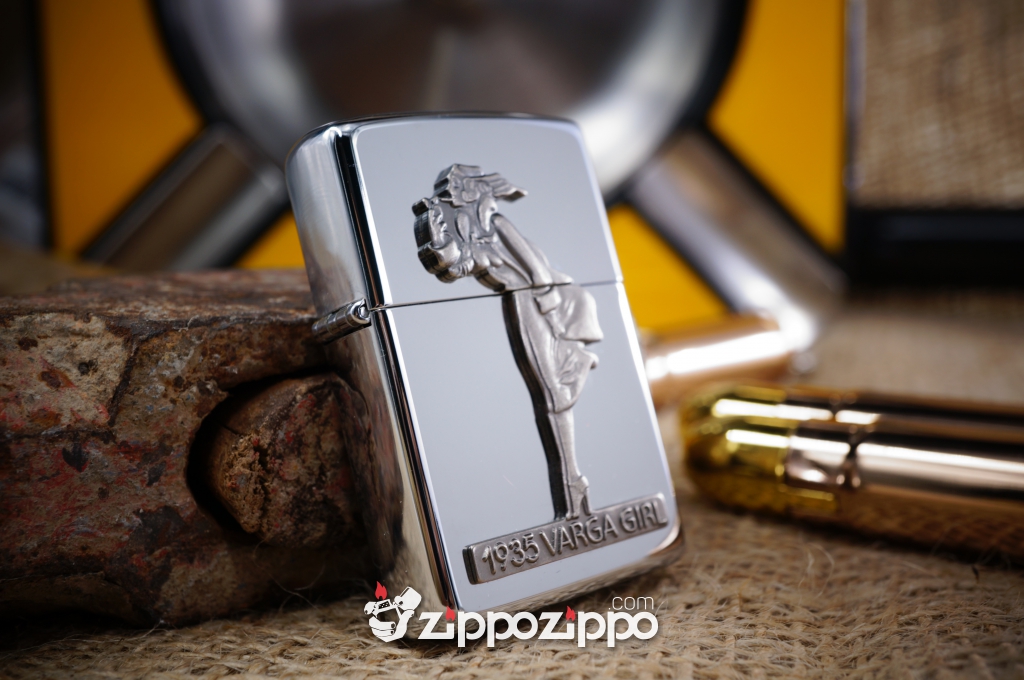 Zippo Cô Gái Hút Thuốc Nổi