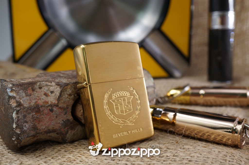 Zippo Vàng hiệu Xe XII