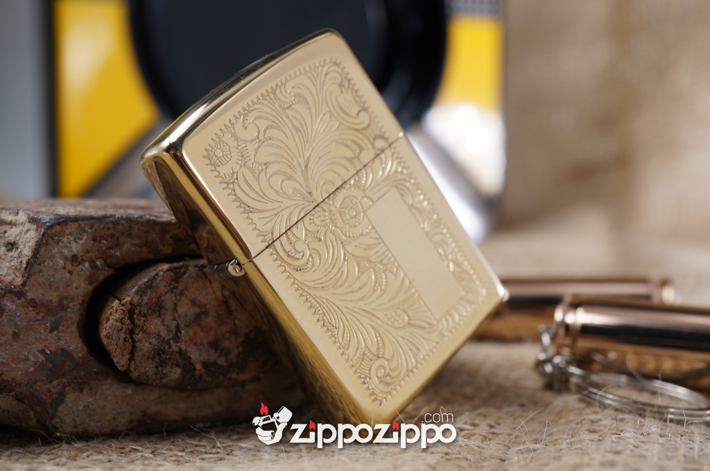 Bật lửa zippo cổ Venetian Brass sản xuất năm 1992