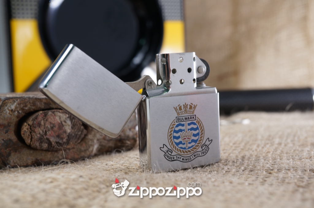 Bật lửa zippo cổ bulwalk sản xuất năm 1980