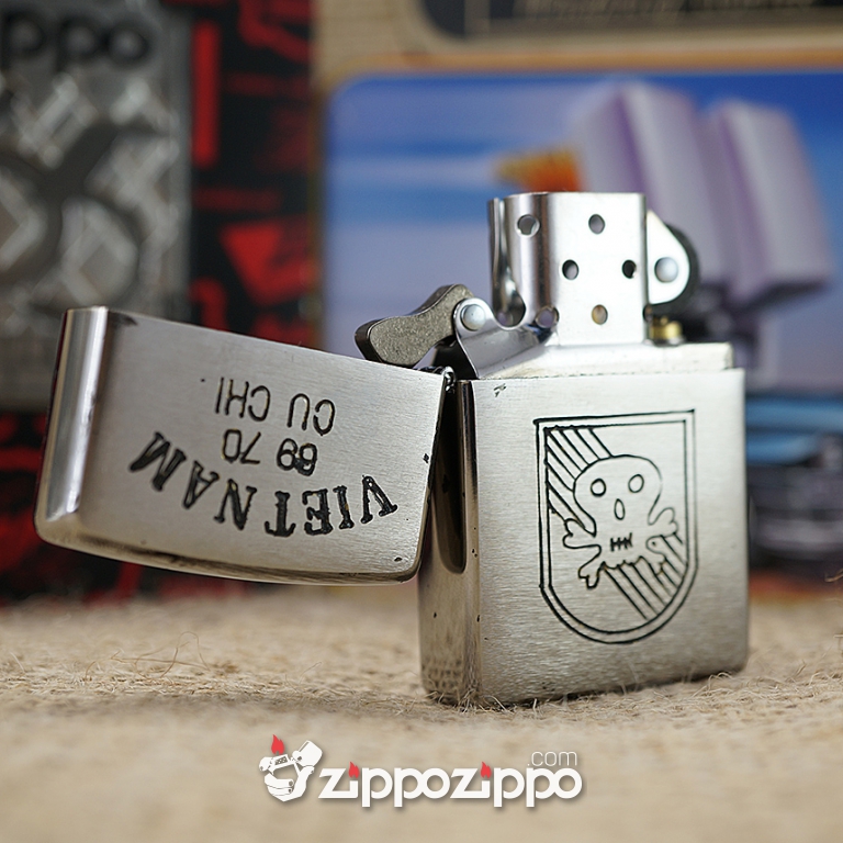 Bật lửa zippo chiến tranh việt nam sản xuất 2017 ( VIETNAM-CU CHI 69-70 )