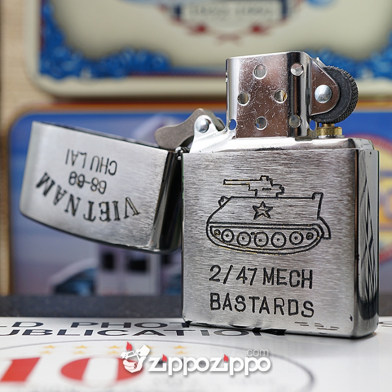 Bật lửa zippo chiến tranh việt nam sản xuất 2017 ( VIETNAM-CHU LAI 68-69 )