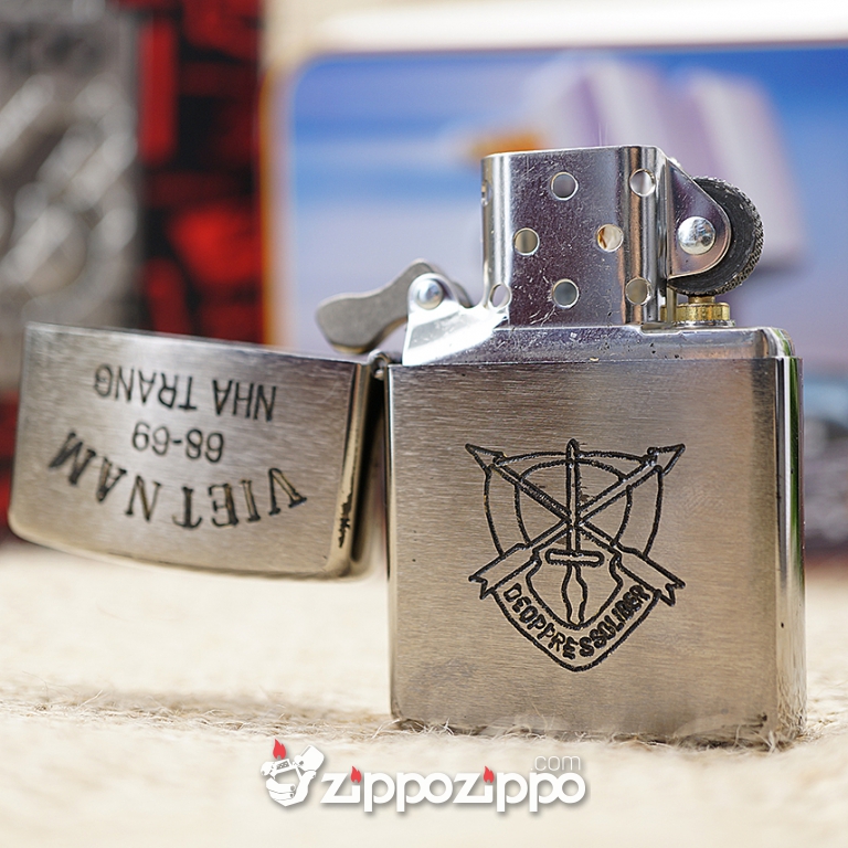 Bật lửa zippo chiến tranh việt nam sản xuất 2017 ( VIETNAM-NHA TRANG 68-69 )