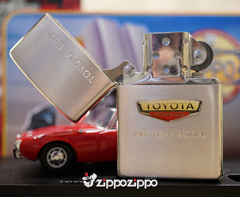 Zippo cổ Toyota S800 - 1999