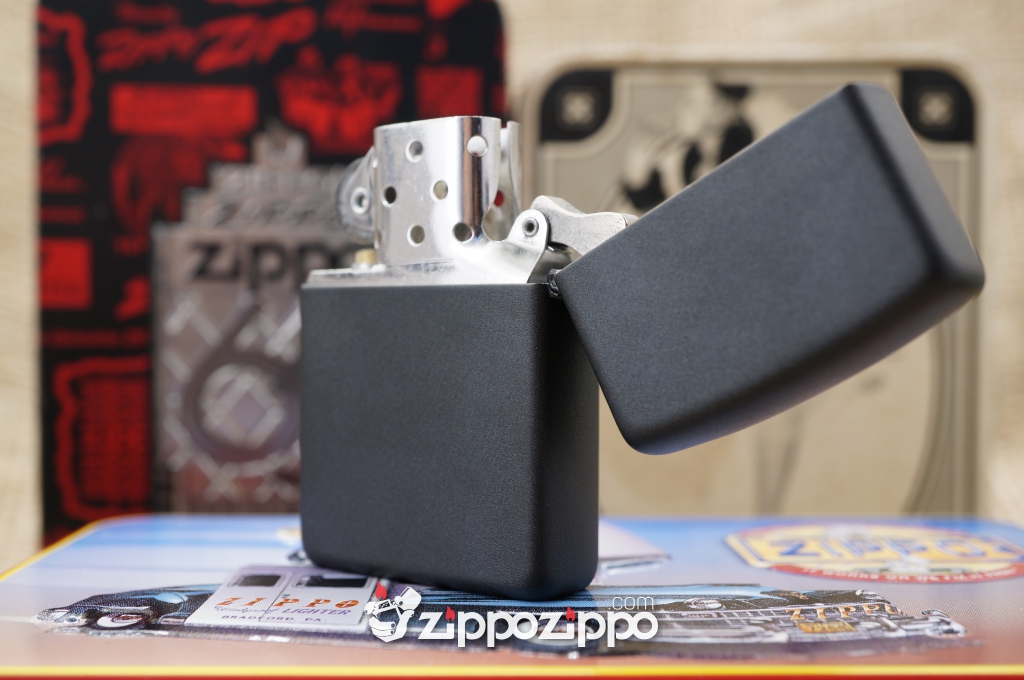 zippo cổ hard rock sản xuất năm 1996