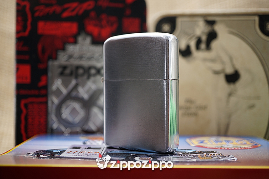 Zippo cổ 3 hàng chữ 1952