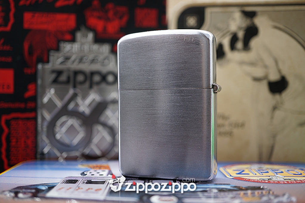 Zippo cổ 3 hàng chữ 1952