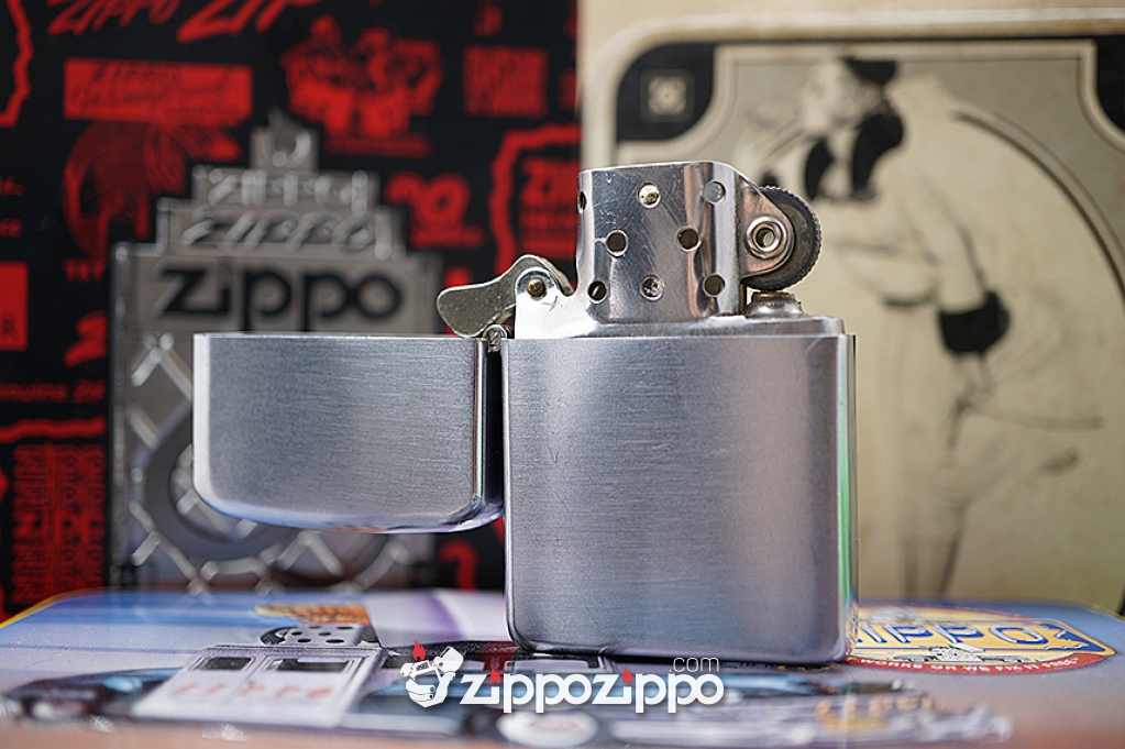 Zippo cổ 3 hàng chữ 1952