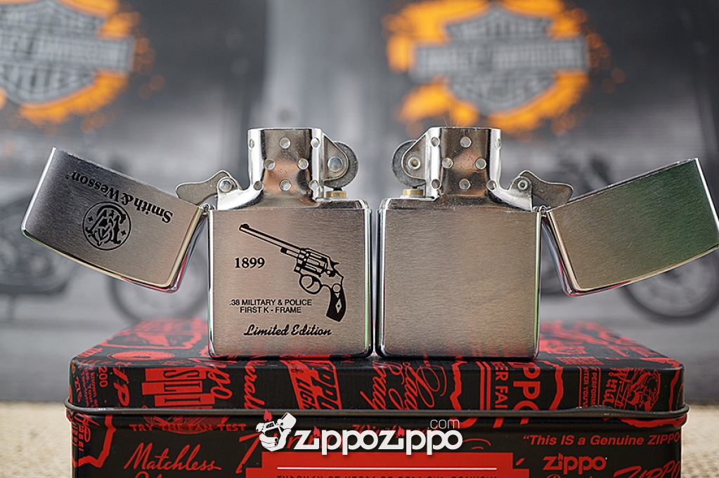 Bật lửa zippo cổ logo súng cổ