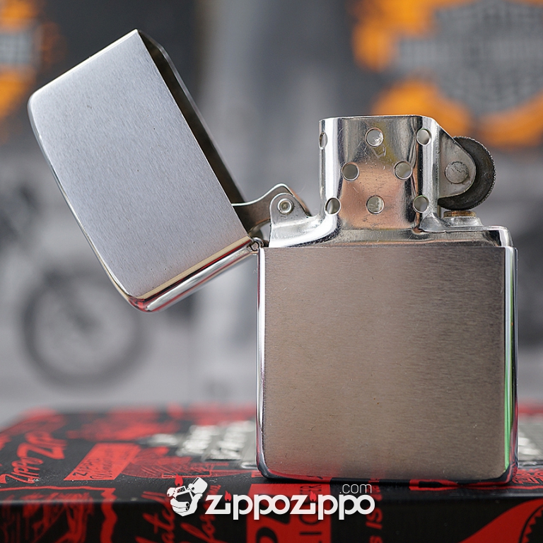 Bât lửa zippo cổ nhám trơn sản xuất năm 81