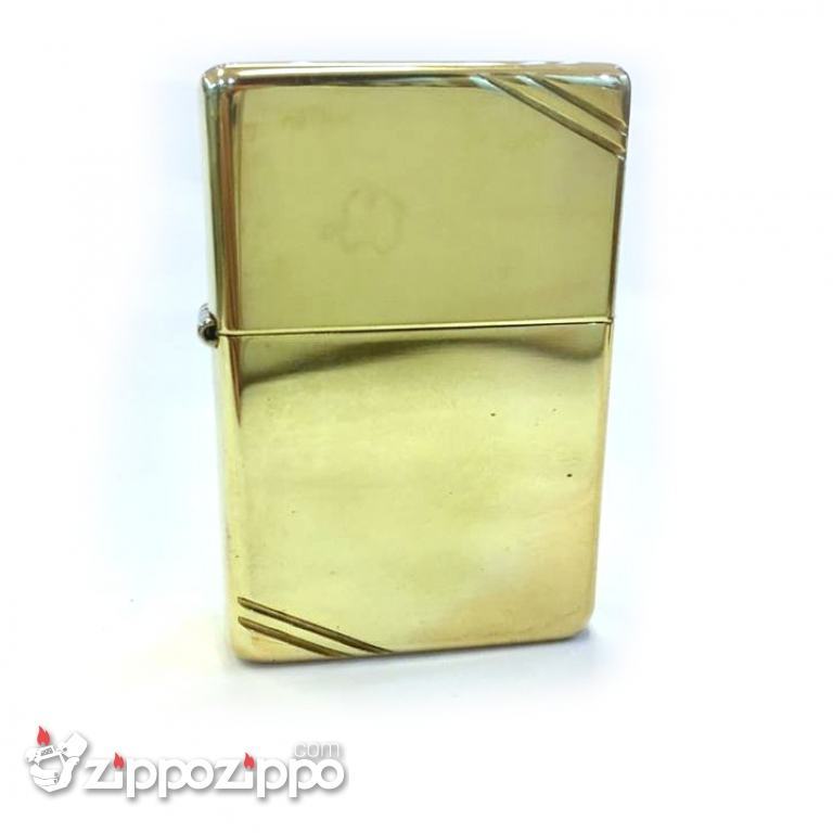 Bật lửa zippo cổ vỏ đồng nguyên chất vát góc