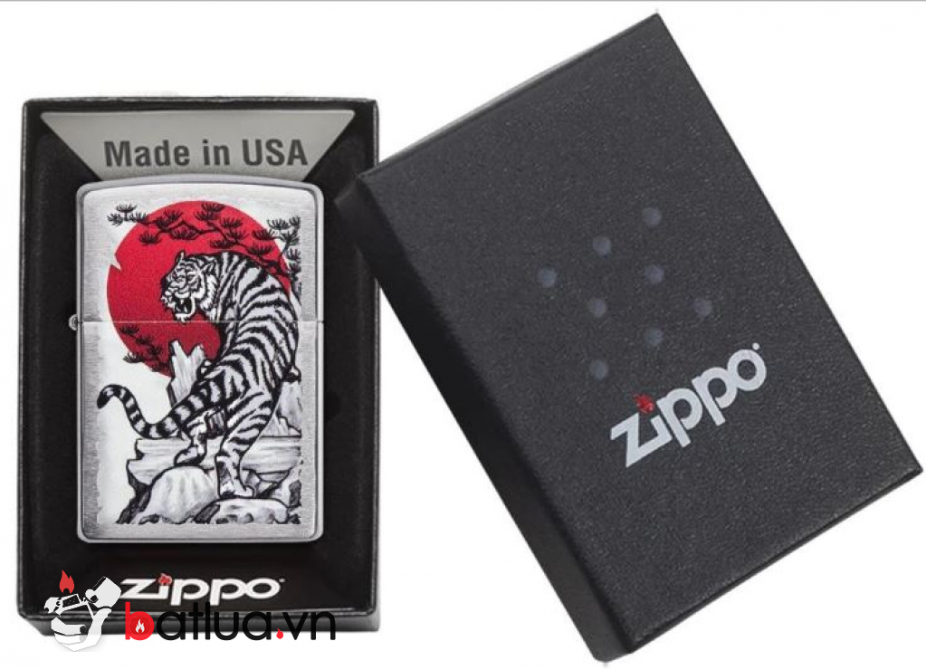 Zippo mạ Chrome in chúa sơn lâm