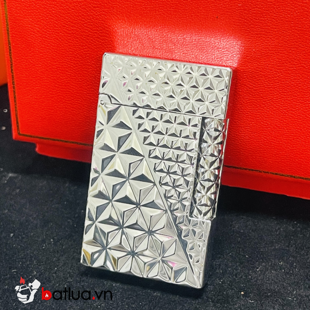 Bật lửa S.T. Dupont Ligne 2 Kim Cương Cắt Chéo – Guilloché Diagonal Full Body