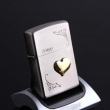 Bật lửa điện sạc pin USB kiểu dáng Zippo in hình logo trái tim