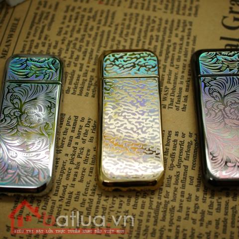 Bật lửa Dolphin siêu mỏng khắc hình hoa văn sắc nét