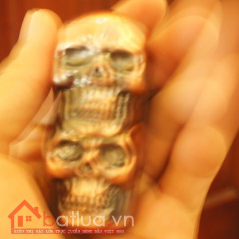 Bật lửa hình hai đầu lâu cực kì kinh dị MS88 003