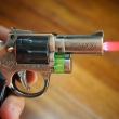 Bật lửa hình  súng ngắn có laser - MS55 029