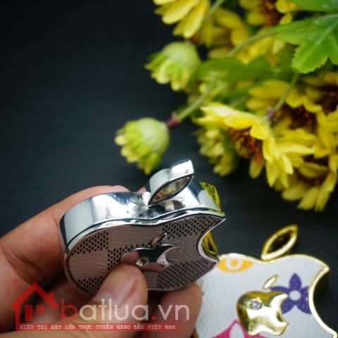 Bật lửa sạc USB hình Apple lồng Apple có đính đá MS66 075