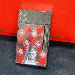 Bật lửa S.T. Dupont Ligne 2 Hỏa Văn Vương Tọa – Ngai Sắt Quyền Lực | Men đỏ biểu tượng quyền uy - Mã SP: ZPC06617