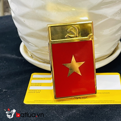 Bật lửa S.T. Dupont Ligne 2 Song Biểu Tượng – Quốc Kỳ Việt Nam| Phiên bản trang trọng sưu tầm