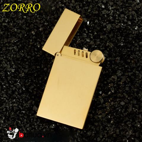 Bật Lửa Xăng Đồng Trơn Bóng Zorro 552