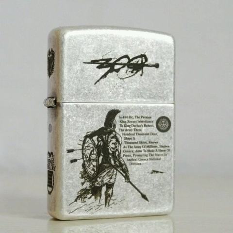 Bật lửa Zippo bạc cổ khắc 300 chiến binh