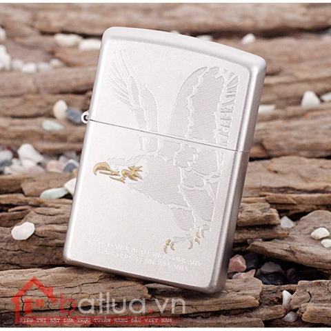 Bật lửa Zippo chính hãng 28356 trắng bạc khắc đại bàng