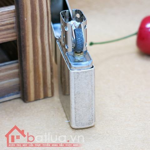 Bật lửa Zippo chính hãng bạc cổ hình 5 cánh sao